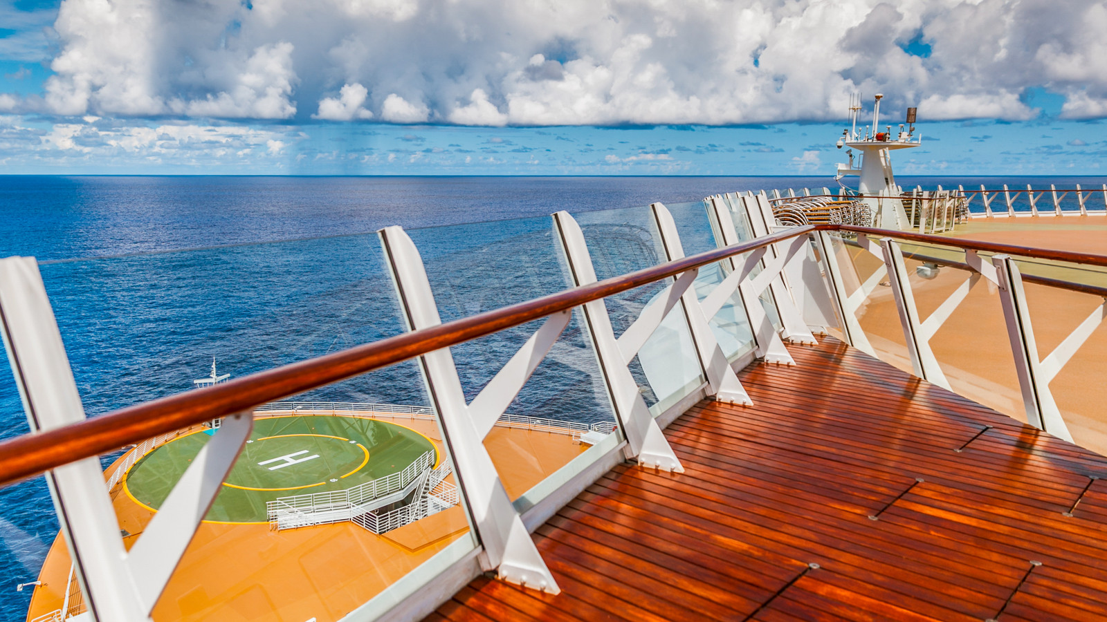 Royal Caribbean Forced To Refund Guests After Unexpected Alcohol Ban Draws Complaints On Bahamas Cruise