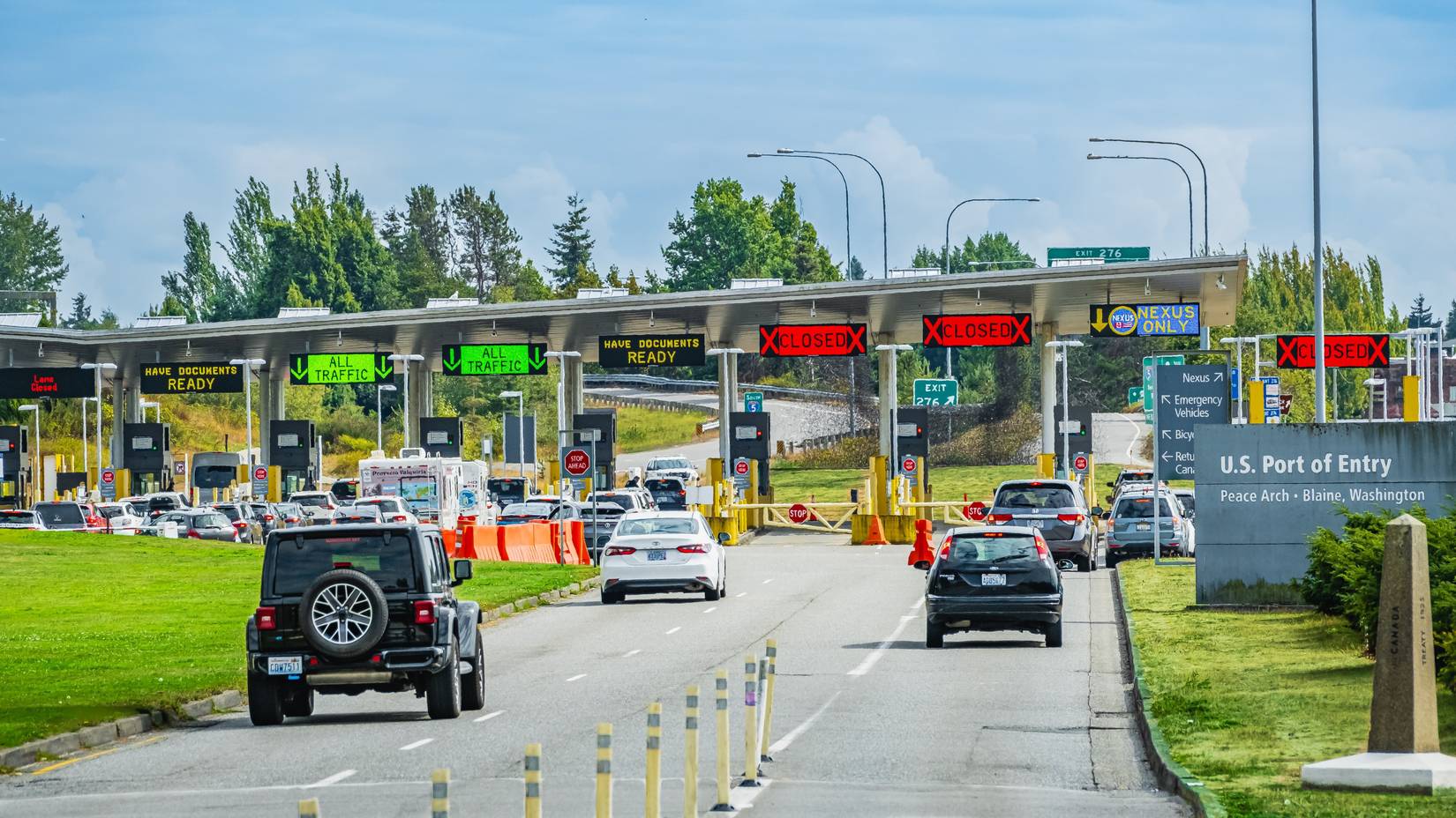 U.S.-Canada border crossing, Peace Arch, Washington state