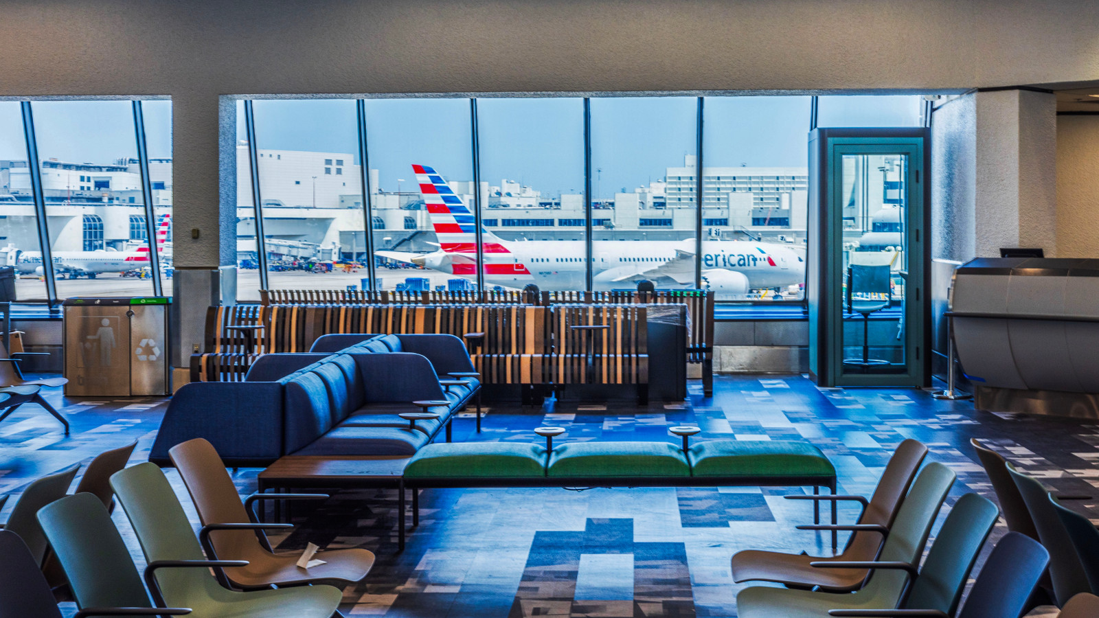 American Airlines Discontinues Program Despite Popular Billionaire Spending Six-Figures On The Service Following Intoxicated Phone Call