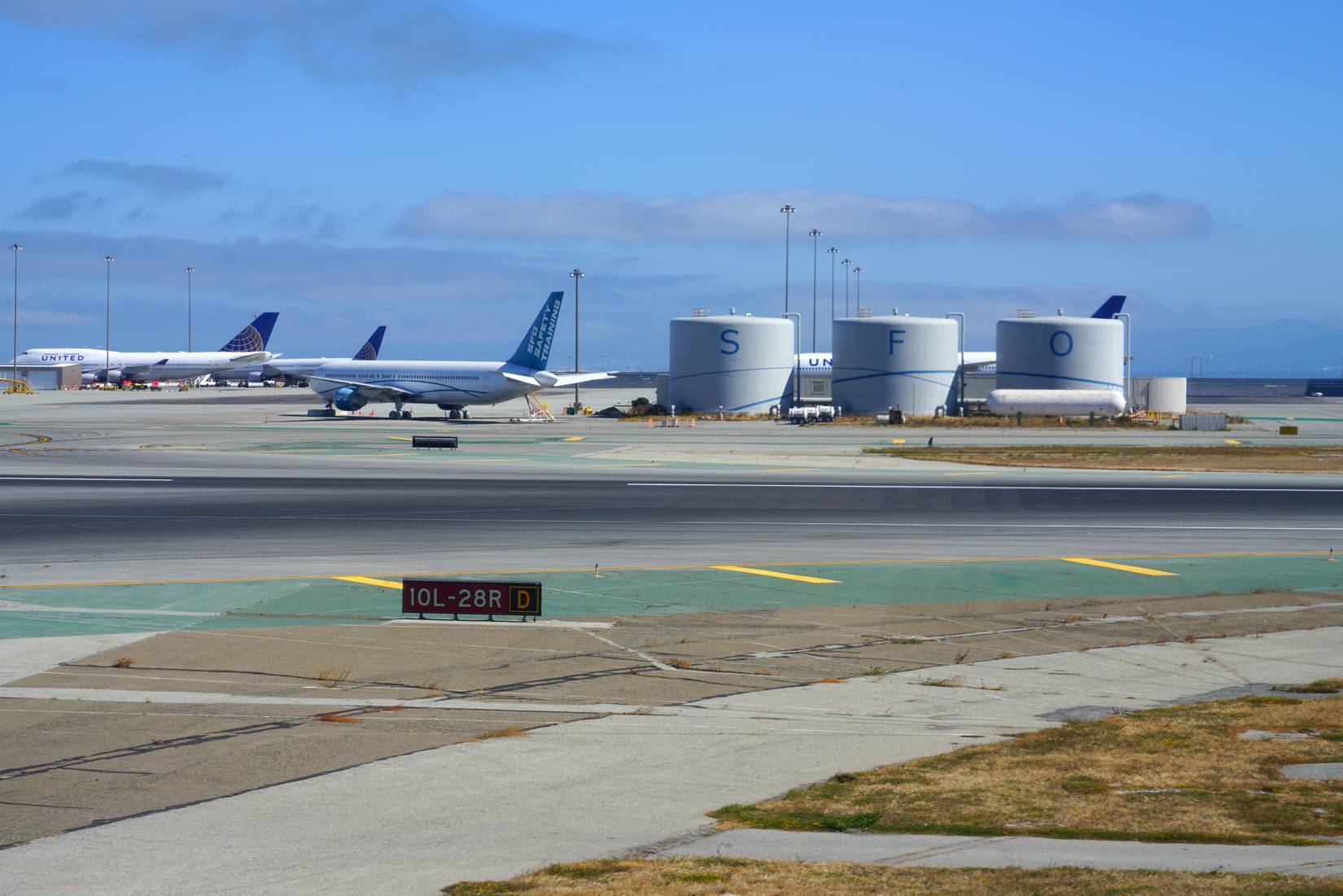 United Airlines Breaks Silence Over FAA Ground Stop That Halted Flights ...