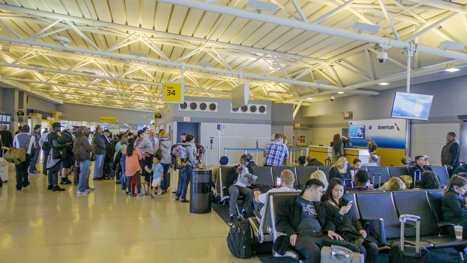 FAA Starts The Week With A New Travel Warning At 18 Major U.S. Airports Following Days Of Weather Disruptions