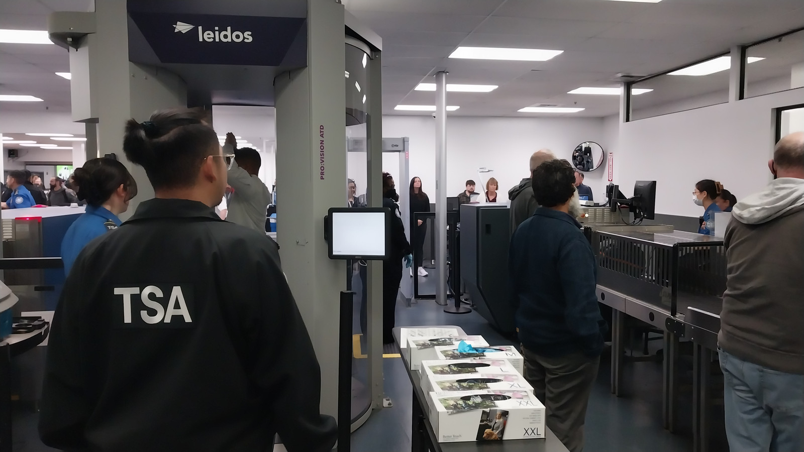 TSA Hands Traveler To Law Enforcement After Suspicious Item Discovery ...