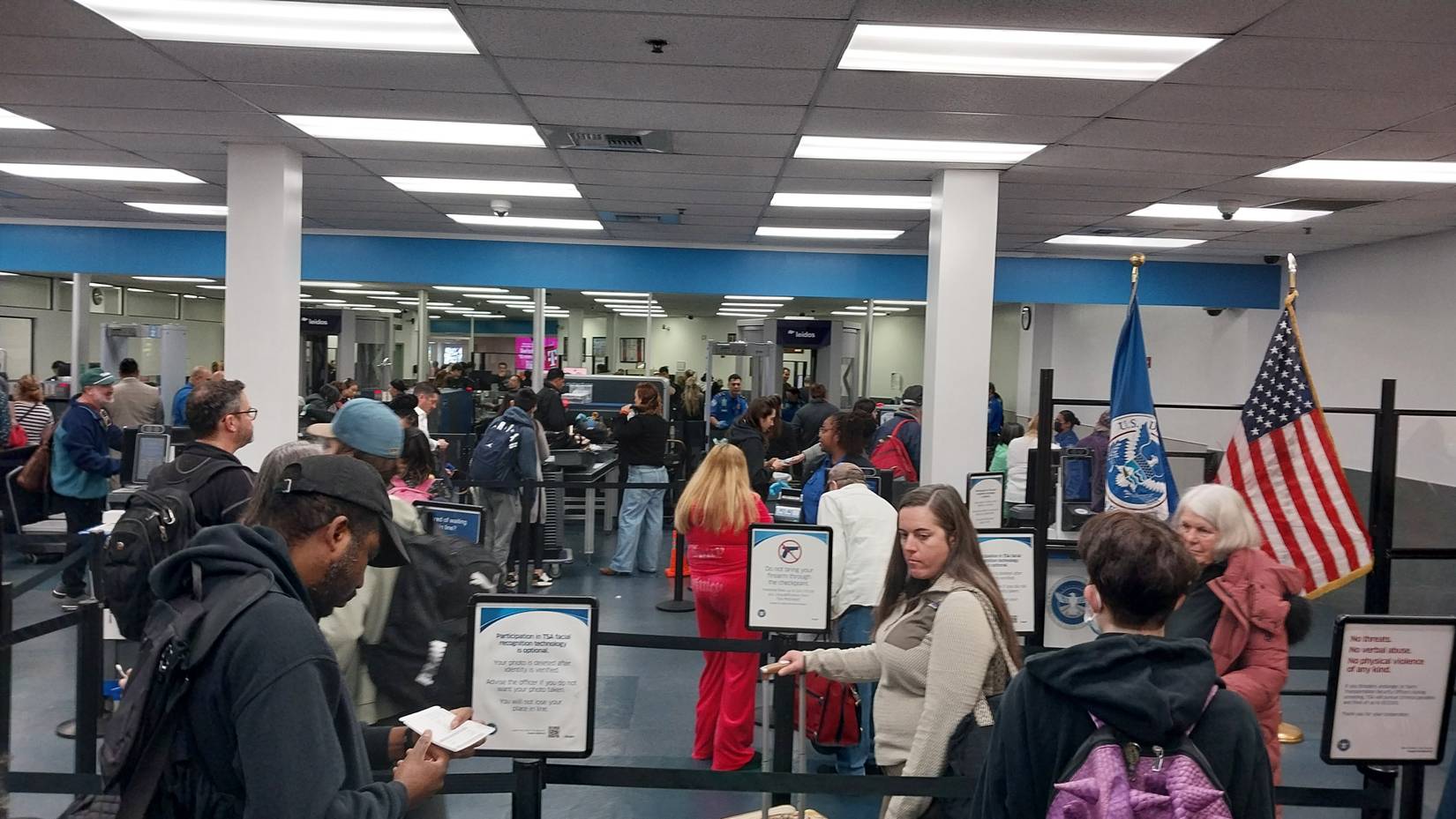 United Airlines Plans Major Checked Bag Rule Change With U.S. Customs ...