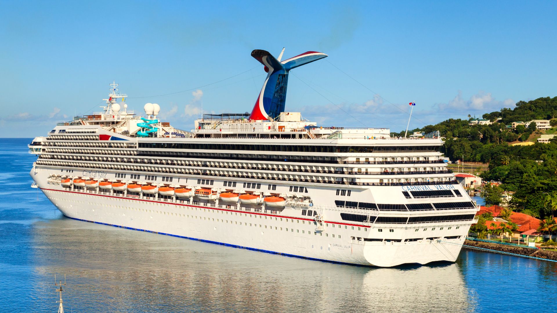Carnival Cruise Line Destination Gets Increased U.S. Travel Advisory, New Crime Warning