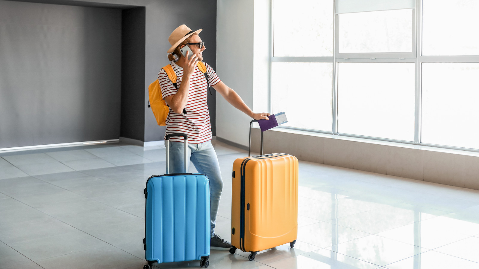 AITA: Would You Watch A Stranger's Bag At The Airport?