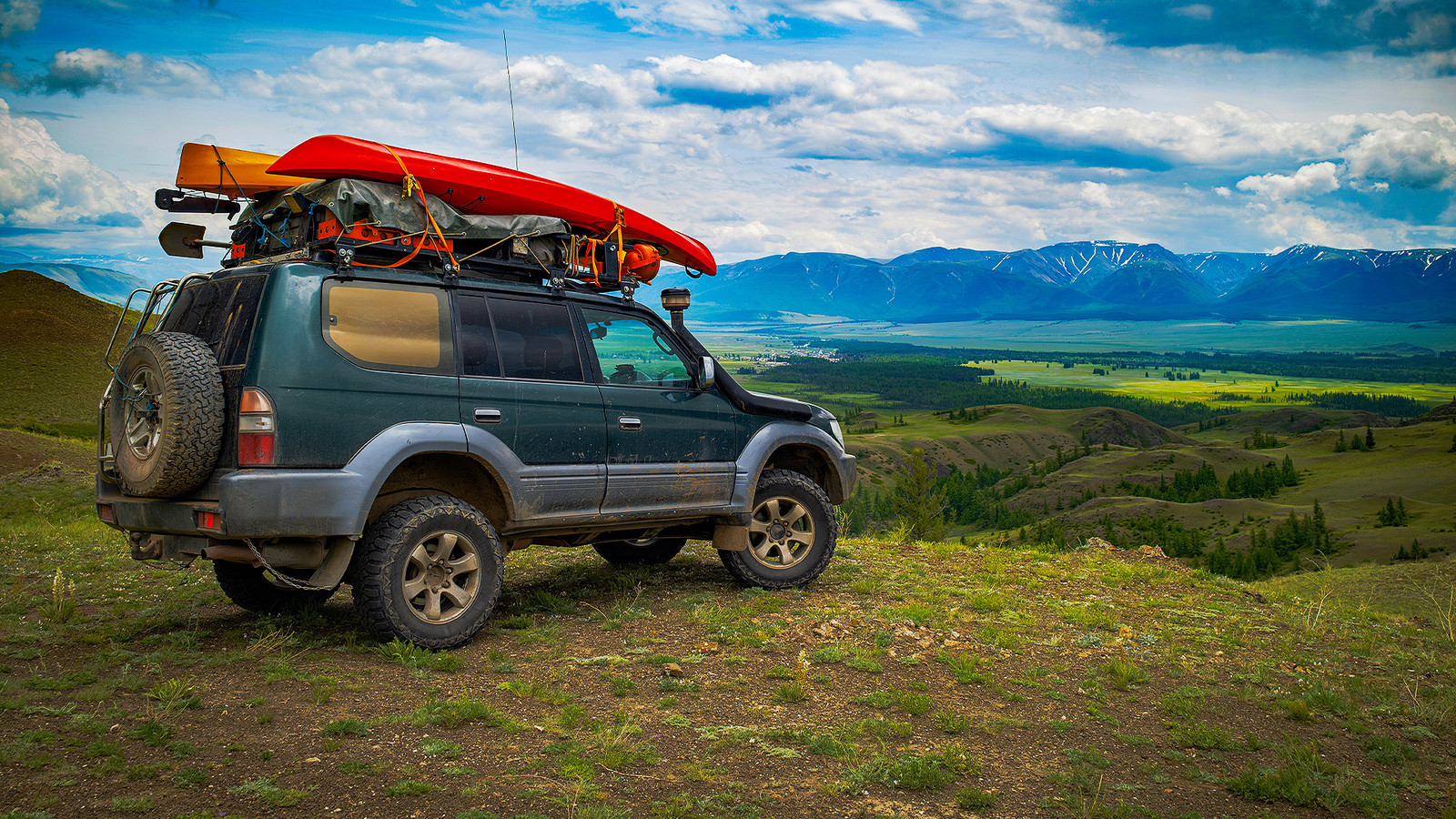 The Best Road Trip Apps To Use When You're Off The Beaten Path