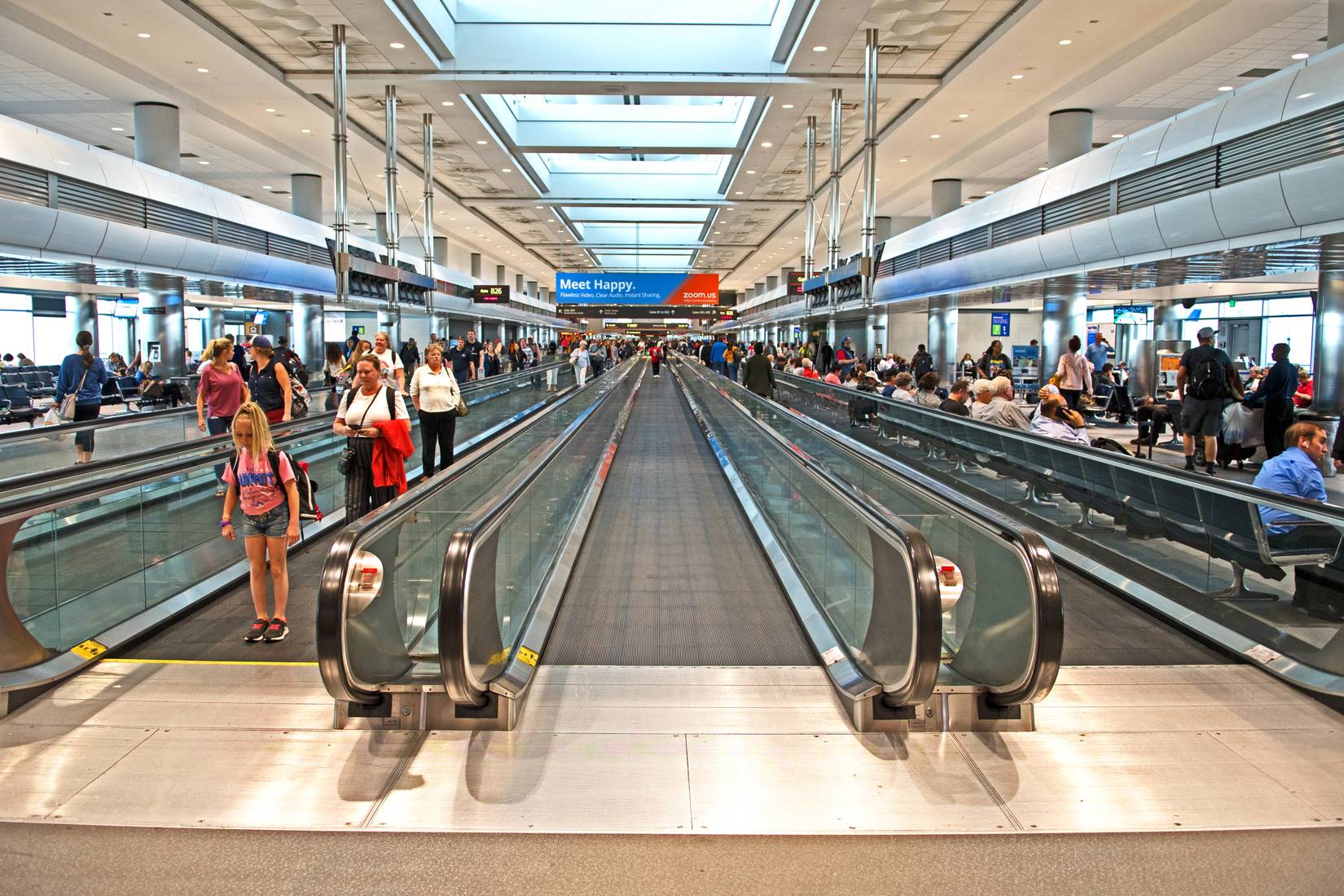 FAA Temporarily Pauses All Flights At The Largest Airport In The U.S ...