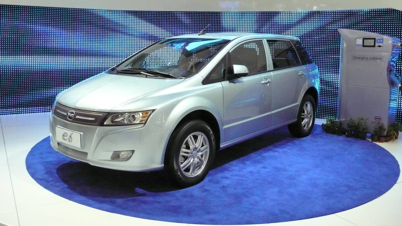 The BYD e6, showcased at the 2010 North American International Auto Show in Detroit, US
