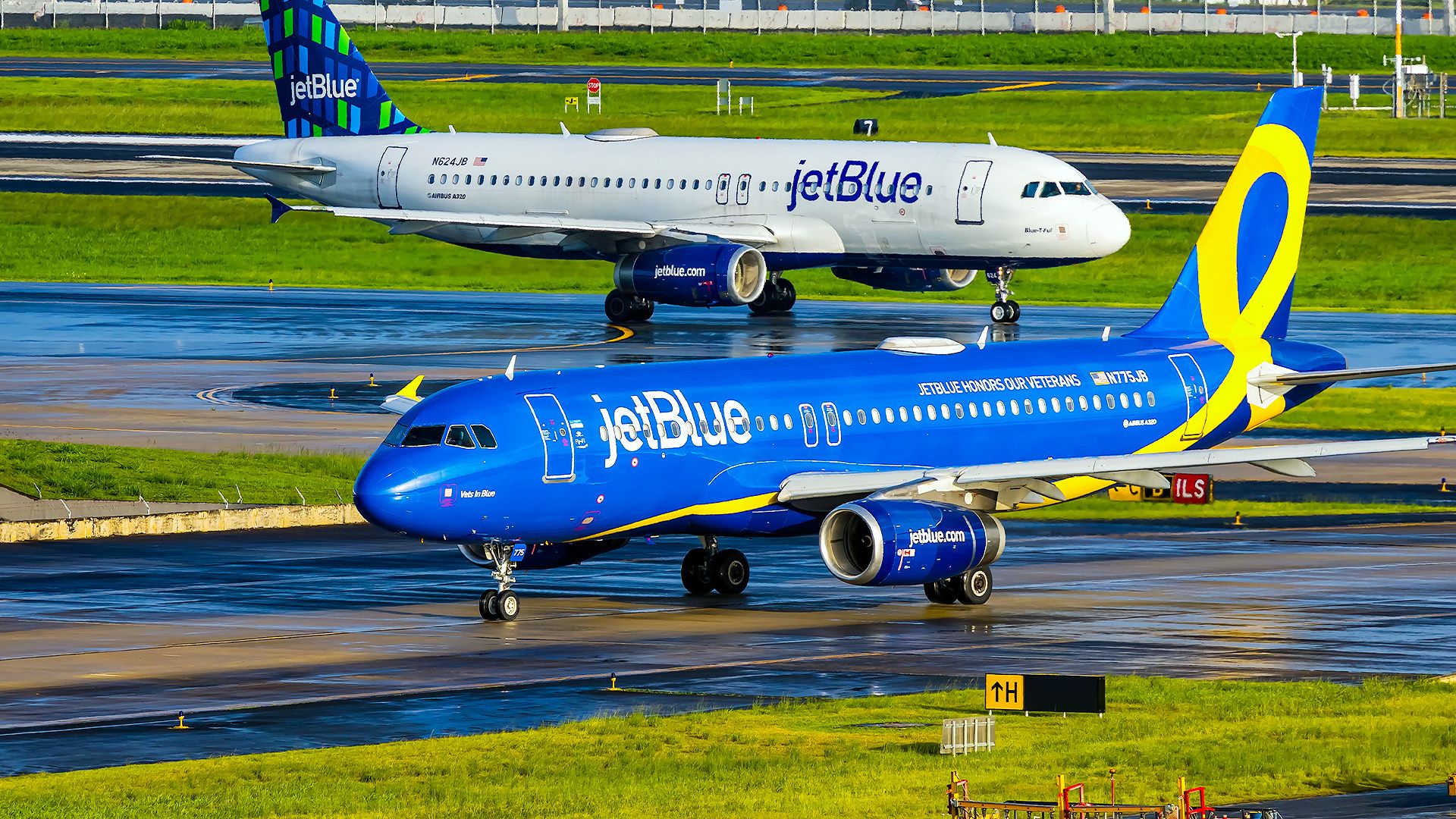 JetBlue Flight Attendants Are Calling Out Sick As Another Software Malfunction Adds To The Carrier's Recent Drama