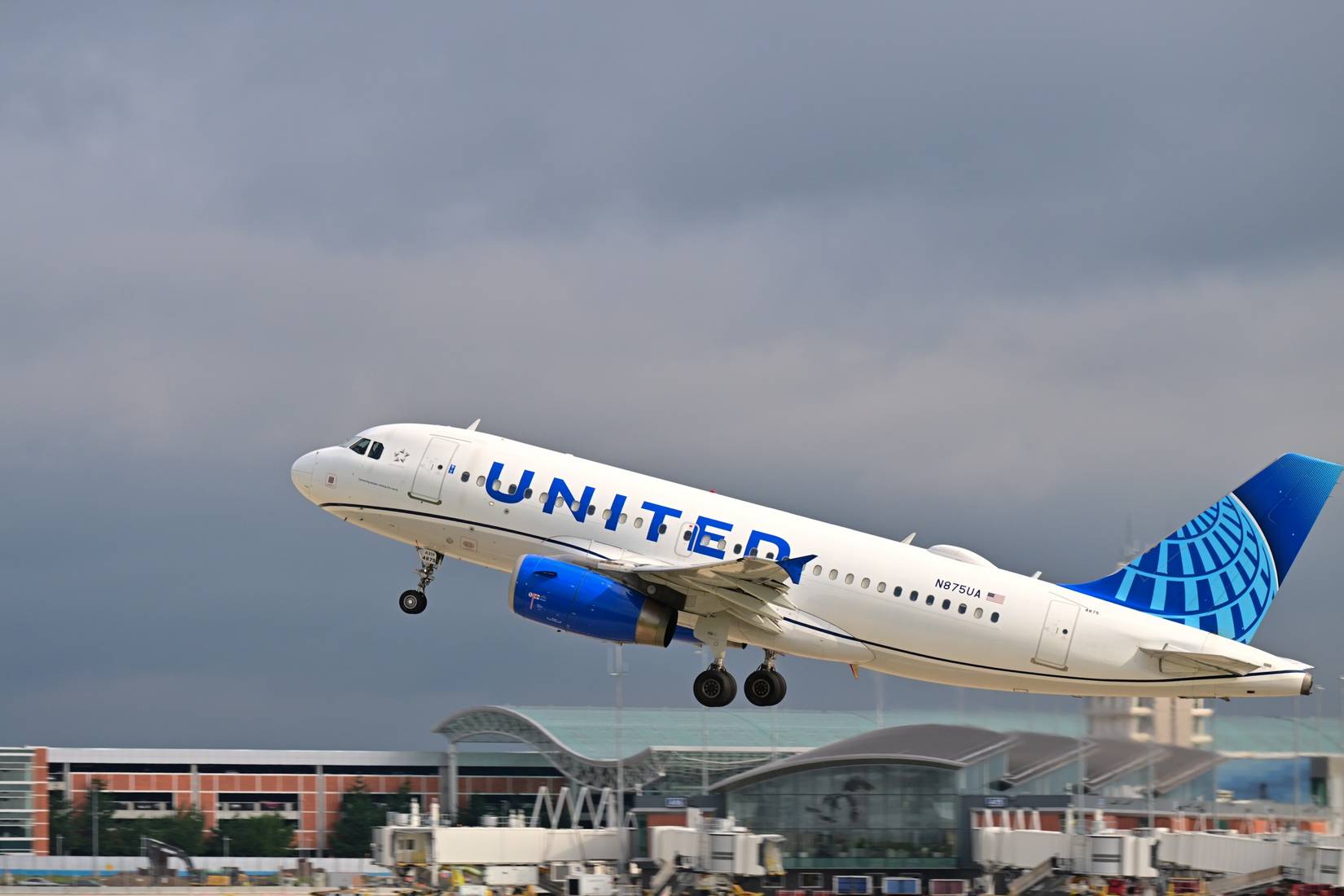 A United Airlines aircraft takes off at Gerald R. Ford International Airport (GRR) in Grand Rapids, Michigan, MI, USA