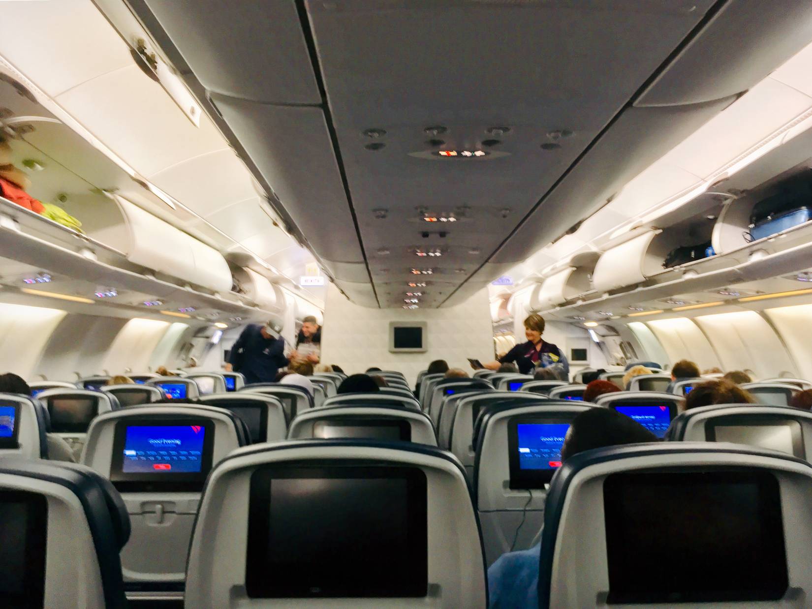 Delta Passenger Gets Upgraded To Business for $17.34: Here's What Happened