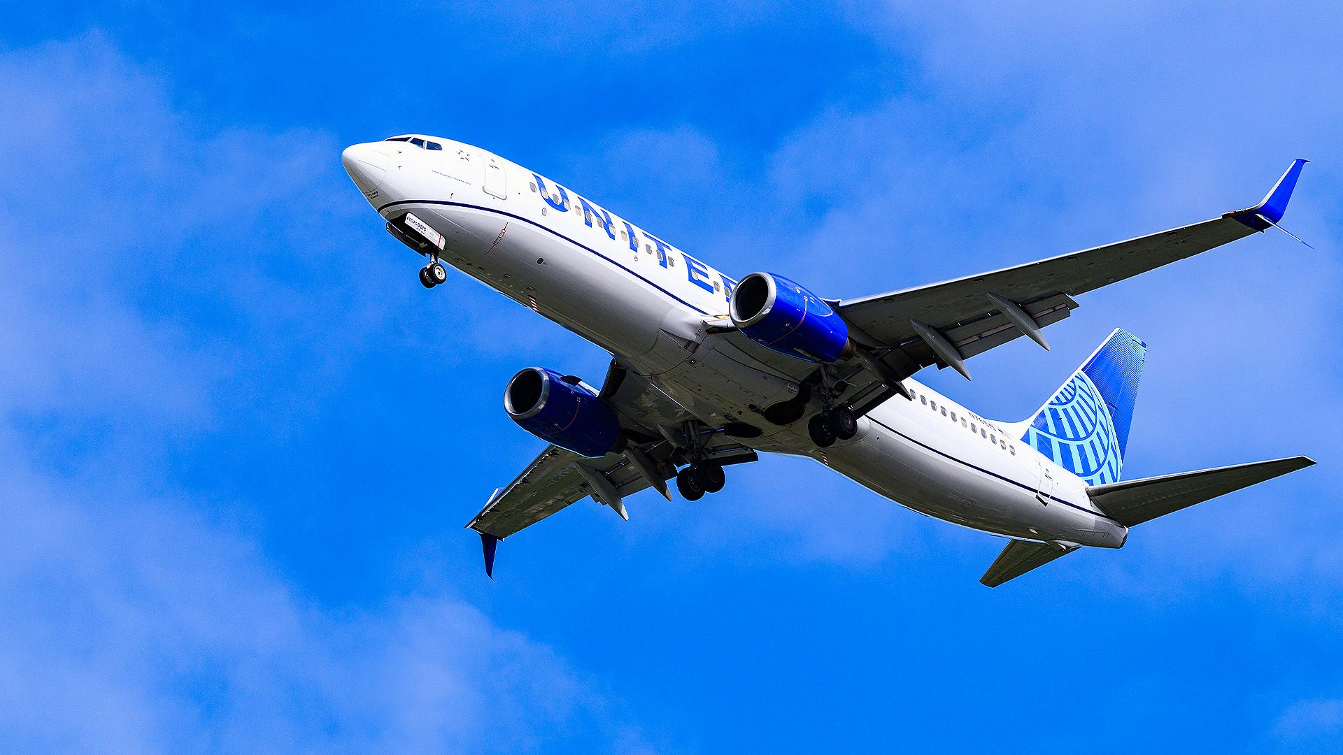 United Airlines Business Class Passenger Flew In 'Contaminated' Seat For 9 Hours