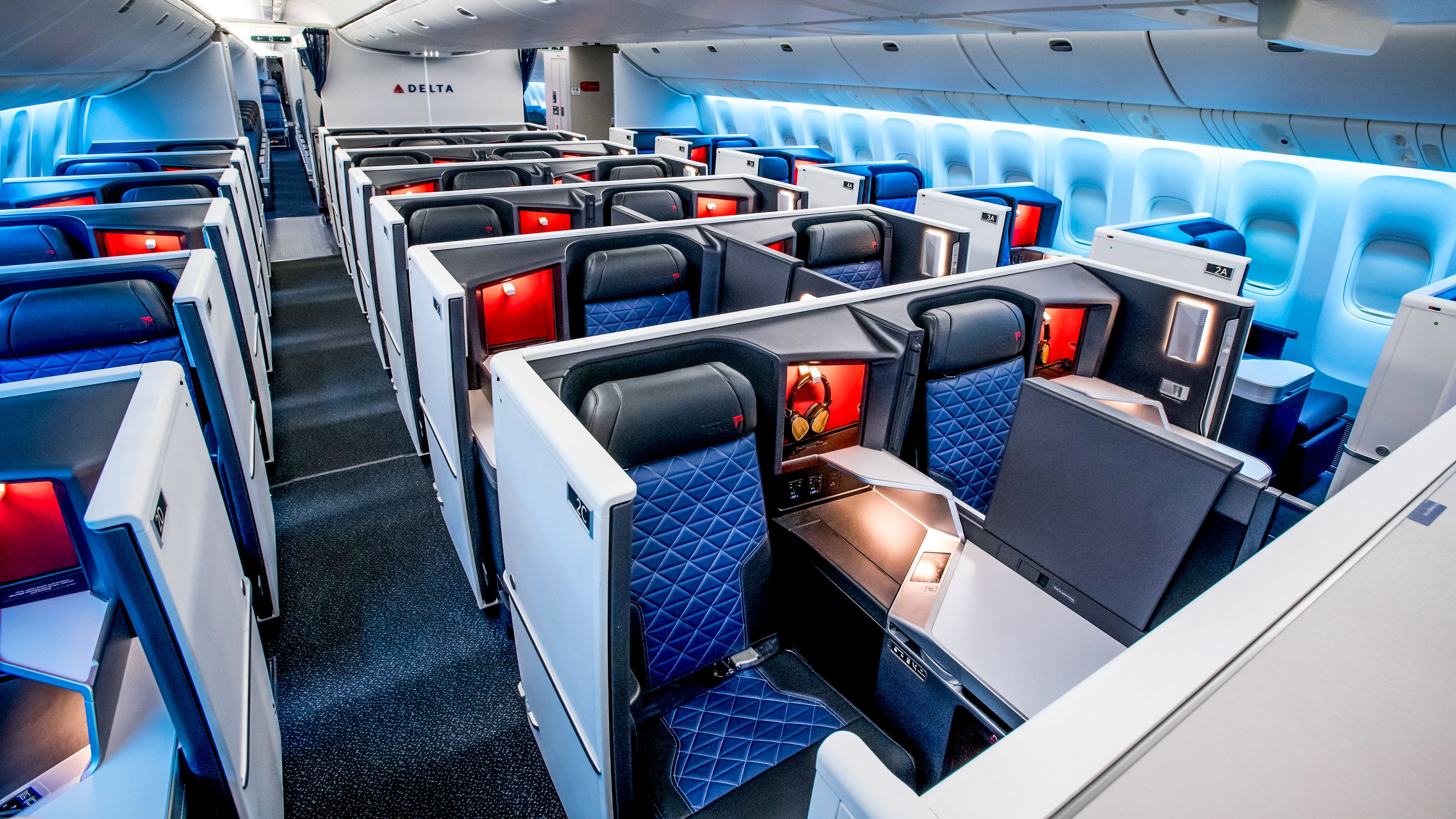 Delta Passenger Gets Upgraded To Business for $17.34: Here's What Happened