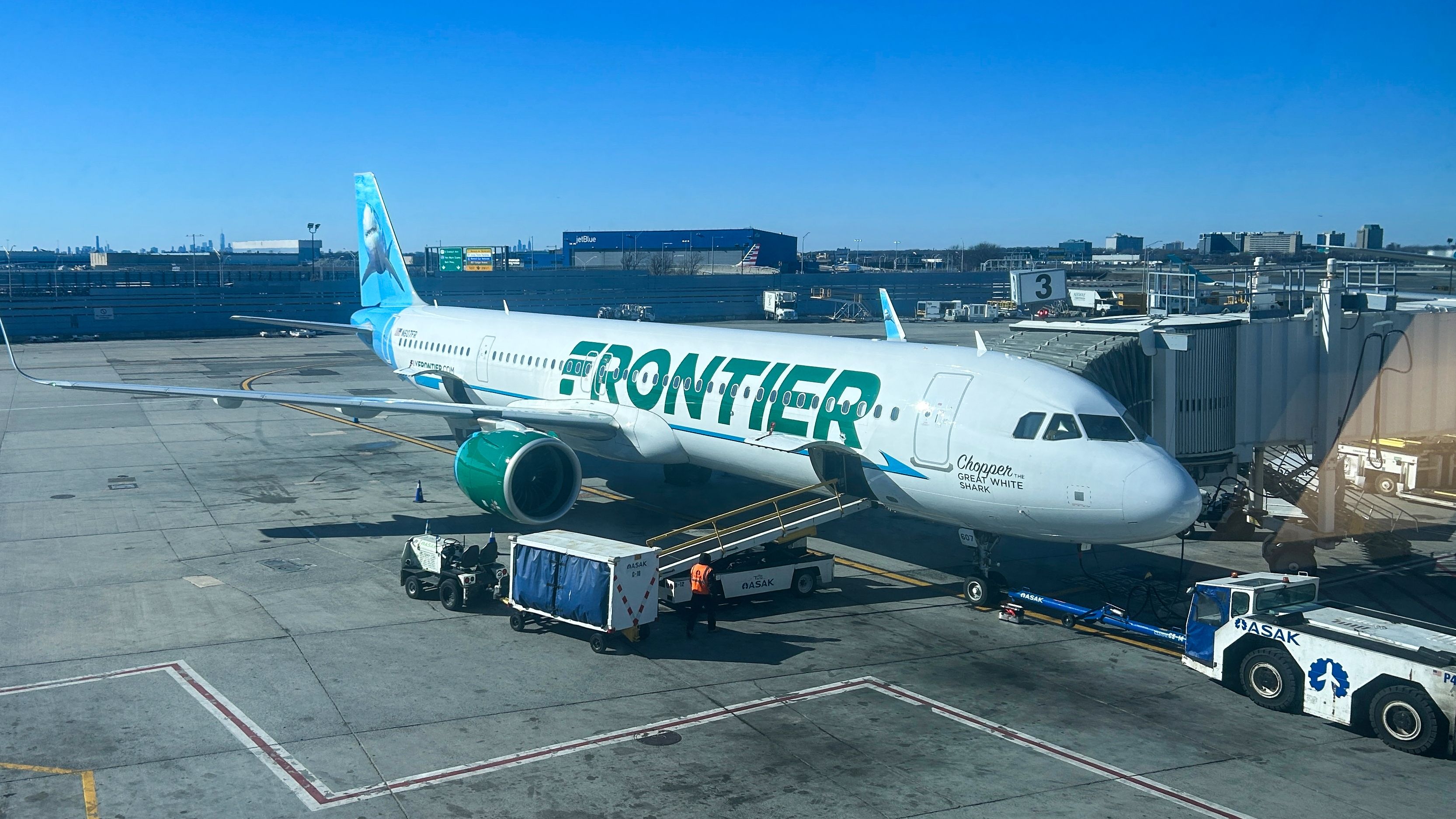 Frontier Airlines Passengers Can No Longer Use JFK Airport From October 5