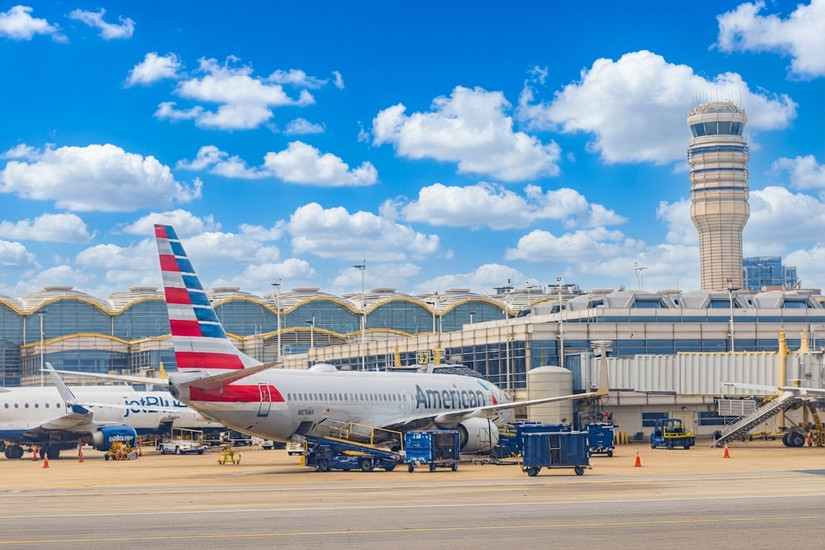 Sunny view of the terminal of Ronald Reagan Washington National Airport