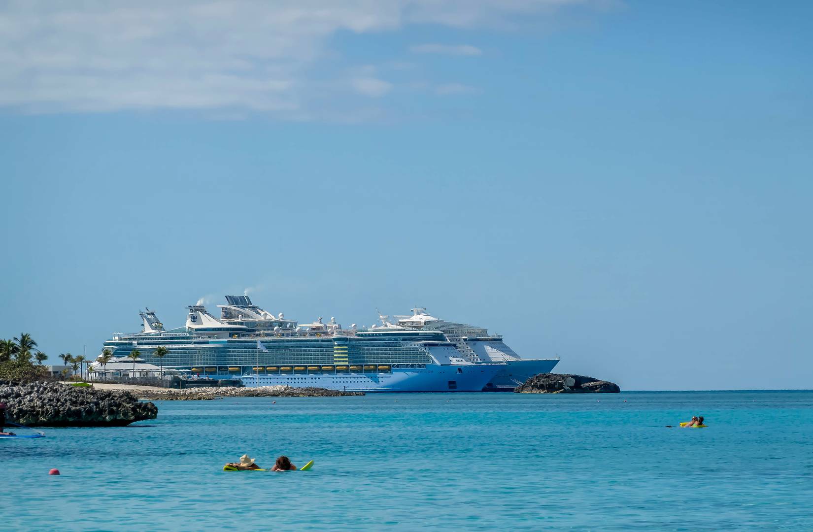 BHS: Caribbean Marvel: Norwegian Encore Gracefully Unveils Great Stirrup Cay