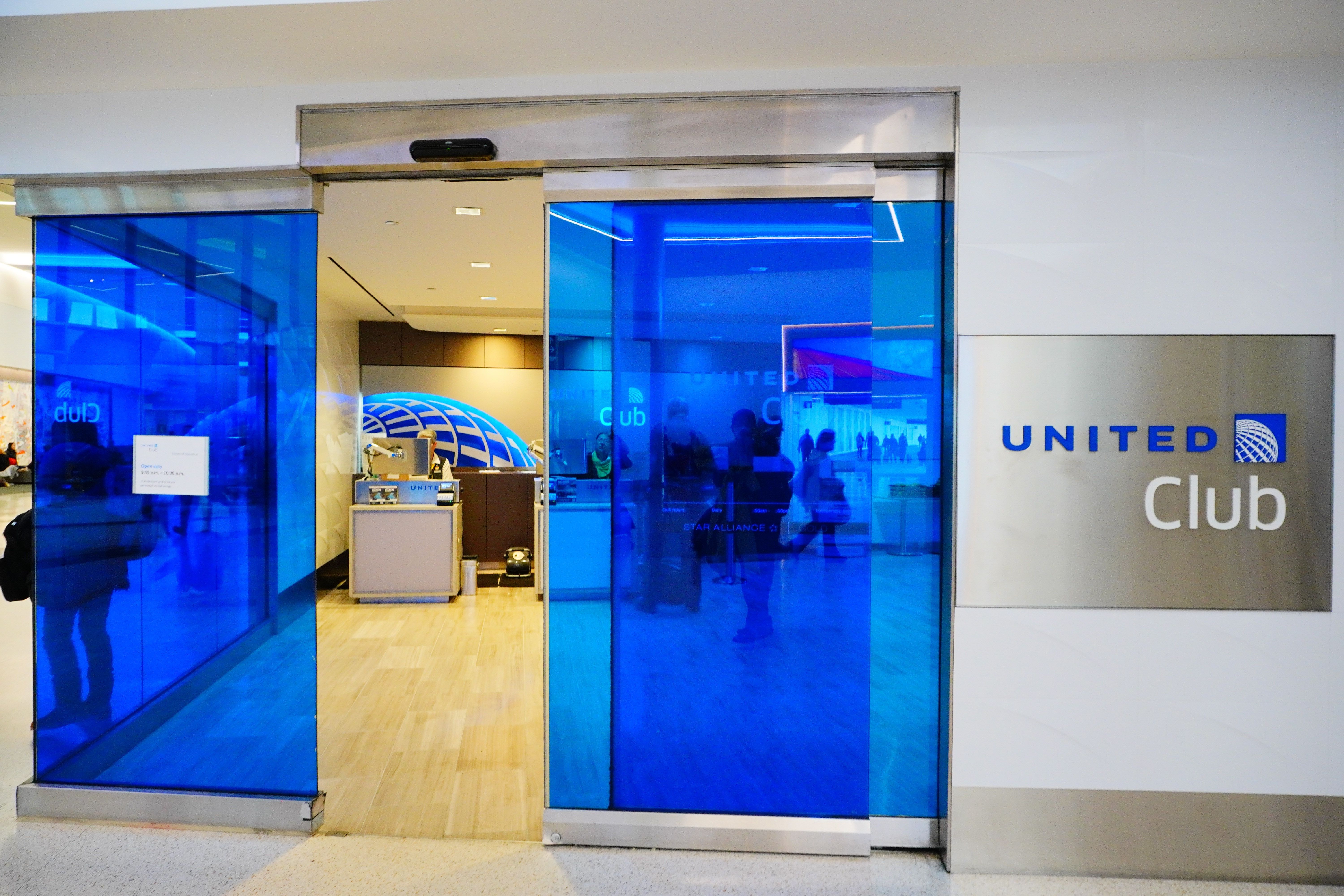 'They Just Let Anyone Into Clubs': United Airlines Employees At Denver Airport Unbothered By Unwanted Visitor