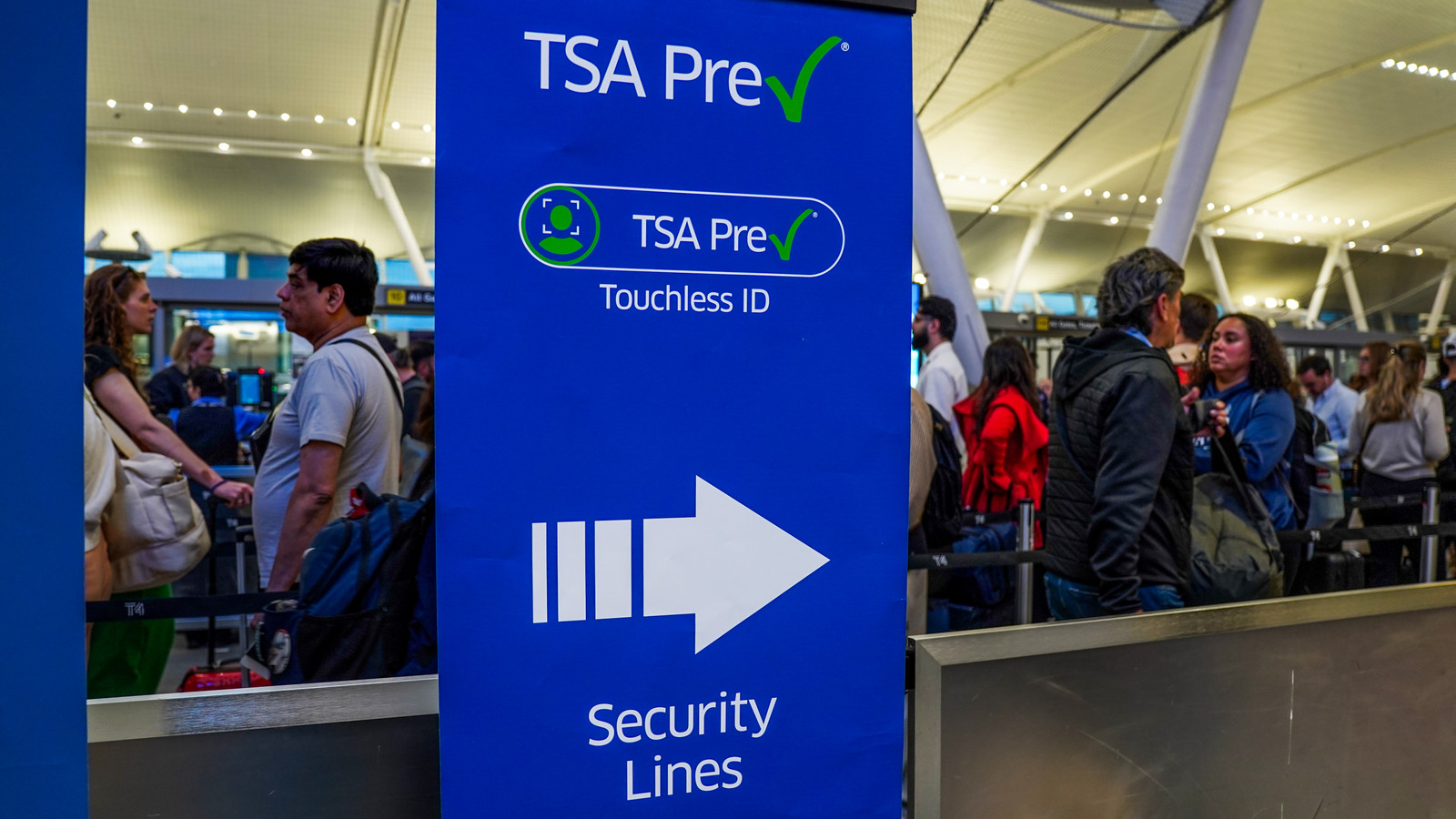 TSA's New Gate-Side Access Program Excludes 3 Major U.S. Airports