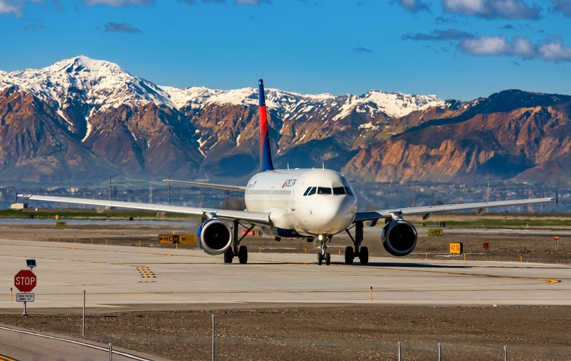 Delta Air Lines aircraft at Salt Lake City International Airport, Utah, USA