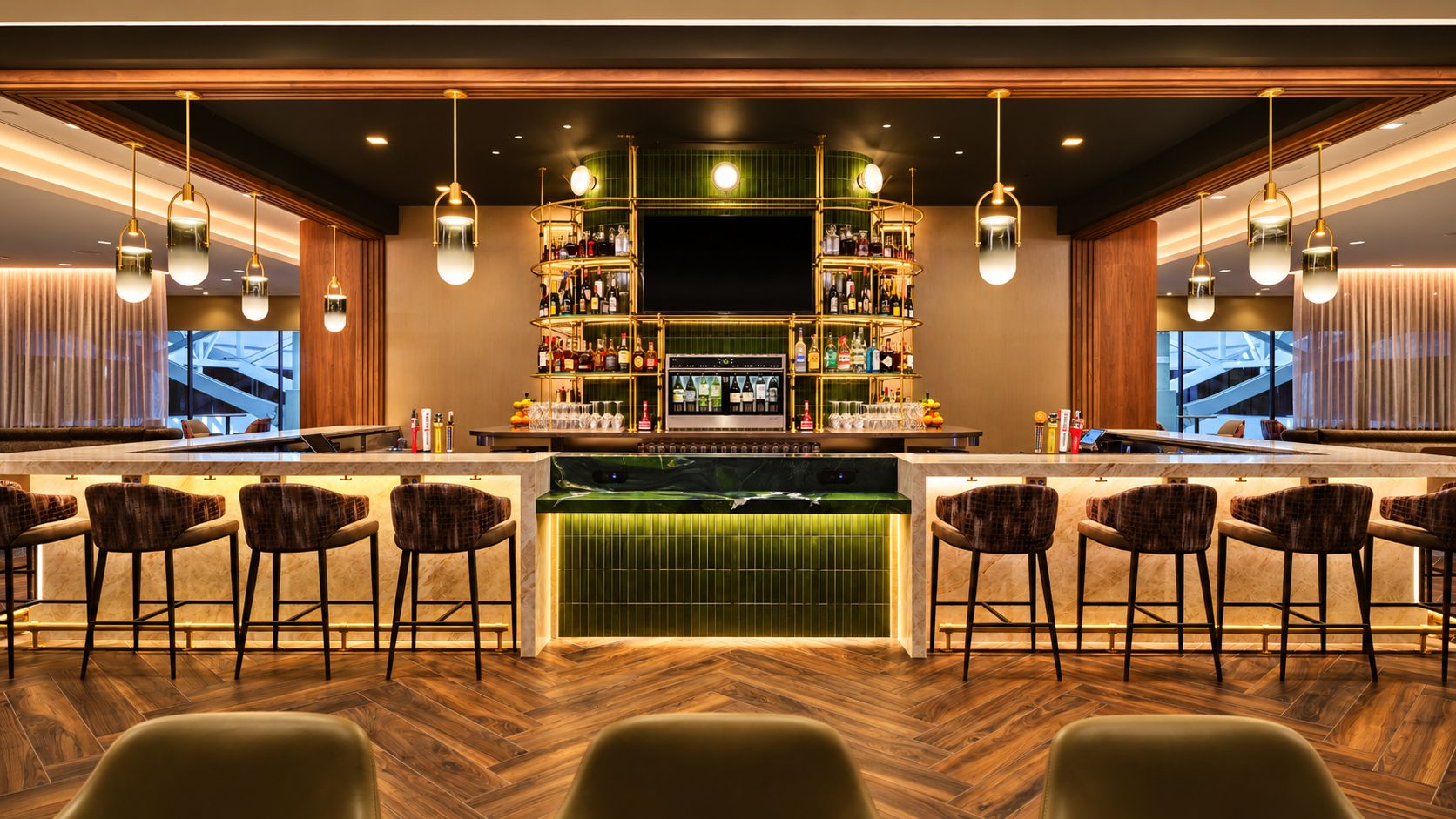 Delta Sky Club bar