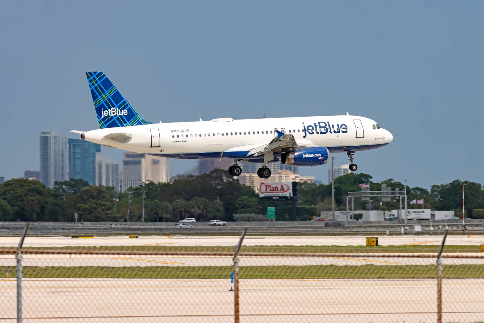 Fort Lauderdale Has 40% Fewer Budget Flights Since Spirit's Exit, Even ...