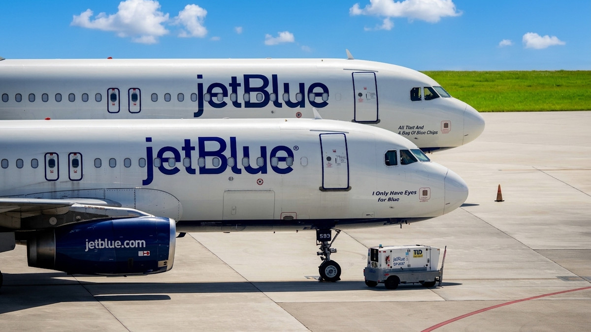 JetBlue Quietly Adds Unusual 'Donald J. Trump' Name To Airport Flight Signs