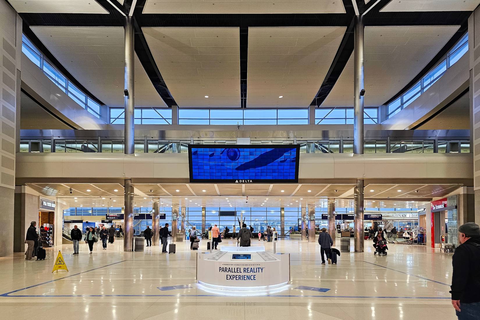 8 Airports Previewing TSA PreCheck's New E-Gates And AI Bag Screening ...