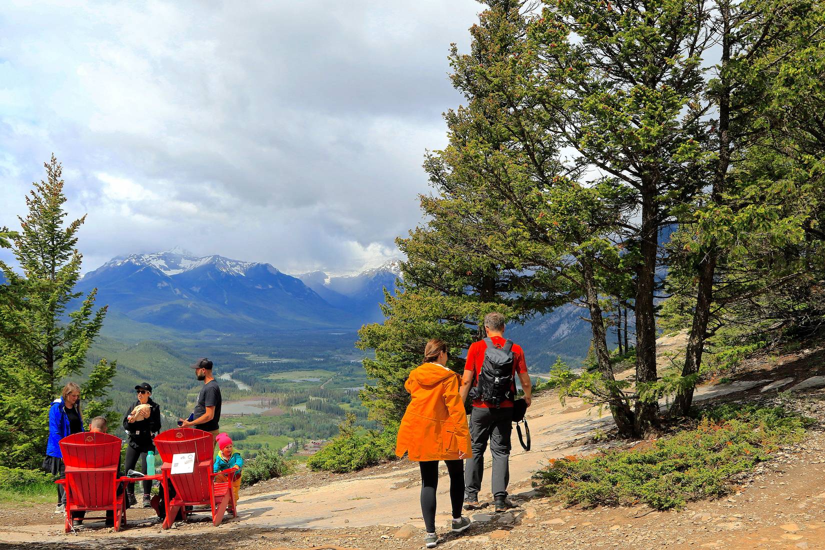 Tunnel Mountain Trail in Banff, Canada