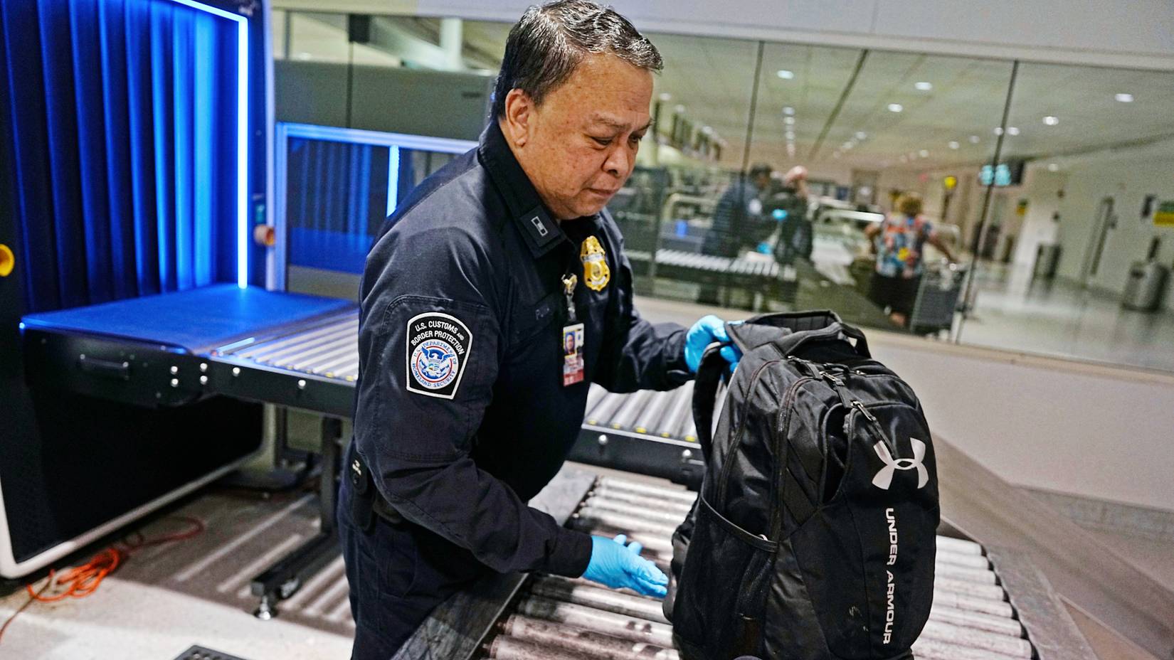 U.S. Customs And Border Protection Confiscates American Traveler's ...